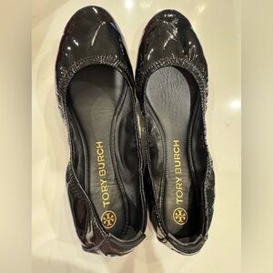 Tory Burch Eddie Patent Ballet in Perfect Black